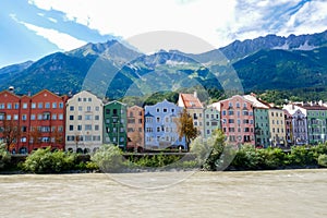 River, colors and mountain