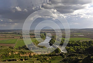 River Duero in its passage through Toro, Zamora,