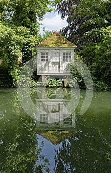 River Lea, Gazebos