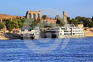 River Nile cruise ships photo