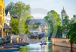 River punts and pubs