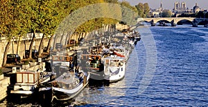 River seine paris