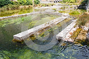 Un fiume vecchio da Montagna Nera 