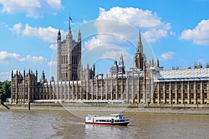 River Thames and Palace of Westminster & x28;Houses of Parliament