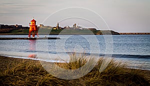 River Tyne - the Herd Groyne lighthouse photo