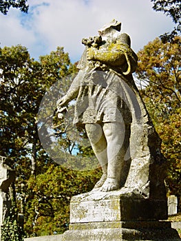 Riverside Cemetery, Fall