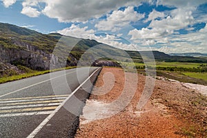 Road across Gran Sabana region