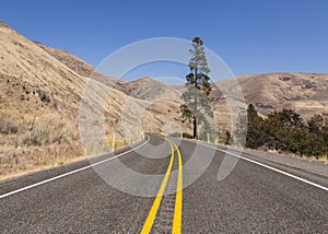 Road along Yakima River Canyon photo