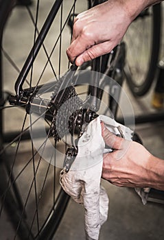 Road bicycle maintenance in service center