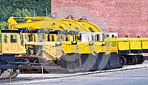 Road-building machinery