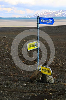 Road direction in middle of nowhere, iceland