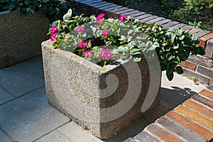 Road Flower Pot, Street Bed, Modern City Floristry, Urban Flowerbeds Design, City Flowers Landscaping