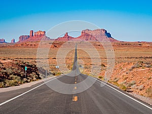 Road from Forrest Gump Point Road to Monument Valley, Arizona Utah border