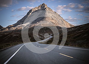 Road heading to the Mt. Seltat, Haines Highwa