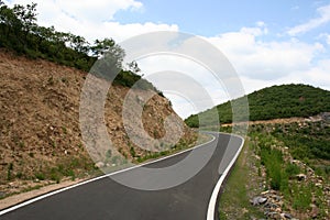 Road line and curve