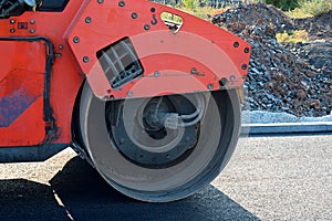 The road roller makes the road.