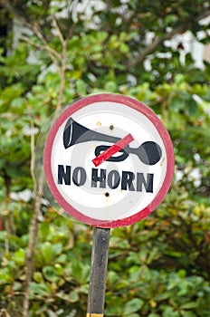 Road sign in India - no horn