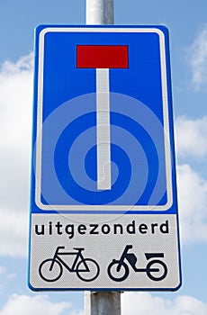 Road sign indicating dead end except for cyclists photo