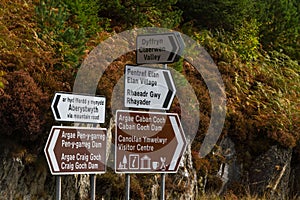 Road signs, Elan Valley Reservoirs, welsh English bilingual