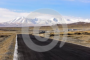 The road on the Tibetan Plateau. Tibet. China