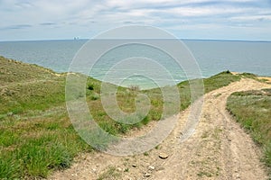The road to the beach of the Tsimlyansk reservoir photo
