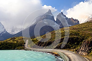 Road to Cuernos del Paine photo