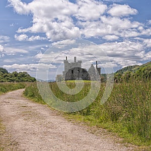 Road to Kilchurn Castle