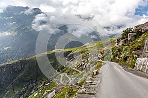 Road to Rohtang pass.