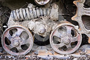 Road wheels of the continuous tracks. Close up.