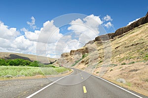 Roadside rock cliff