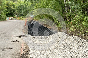 Roadsise erosion stabilization with geocells photo