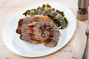 Roast beef with chard and spice