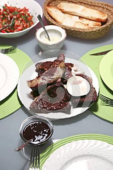 Roast meat served to eat