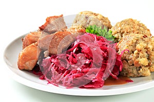 Roast pork with Tyrolean dumplings and red