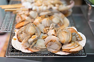Roast scallops photo
