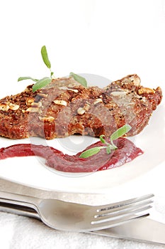 Roastbeef with red wine sauce