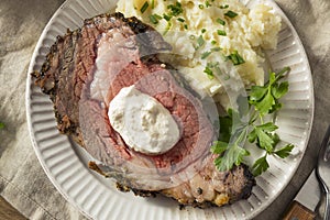 Roasted Boneless Prime Beef Rib Roast