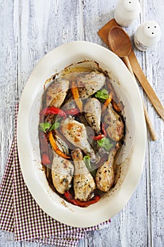 Roasted chicken drumsticks with sweet pepper
