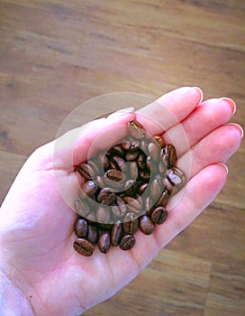 Roasted coffee beans