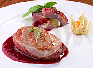Roasted duck fillet with berry sauce