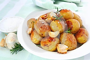 Roasted Garlic Potatoes