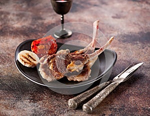 Roasted lamb cutlets ribs