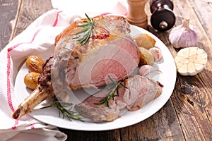 Roasted lamb leg