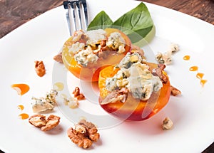 Roasted peaches with dorblu cheese