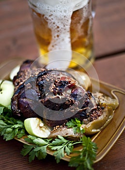 Roasted pork knuckle with beer and parsley