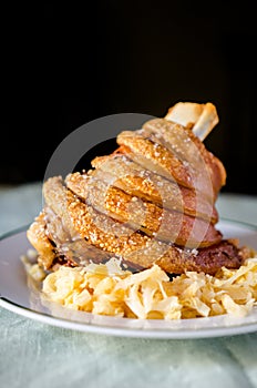 Roasted pork knuckle