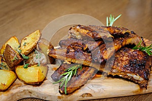 Roasted ribs with herbs