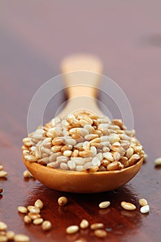 Roasted sesame seeds photo