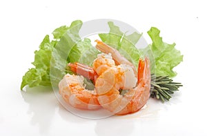 Roasted shrimps with green