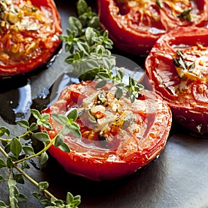 Roasted Tomatoes with Garlic and Thyme